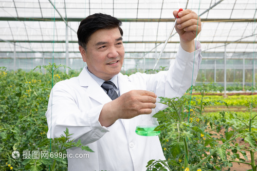 农业培育科学家做科学研究
